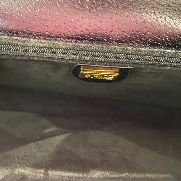 Gucci Black Leather Convertible Crossbody Bag w/ COA - Gold Hardware - Vintage - Picture 12 of 15